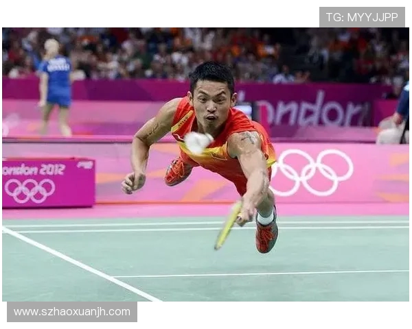 羽毛球的魅力与精神：深入武汉羽毛球队的训练与文化探讨