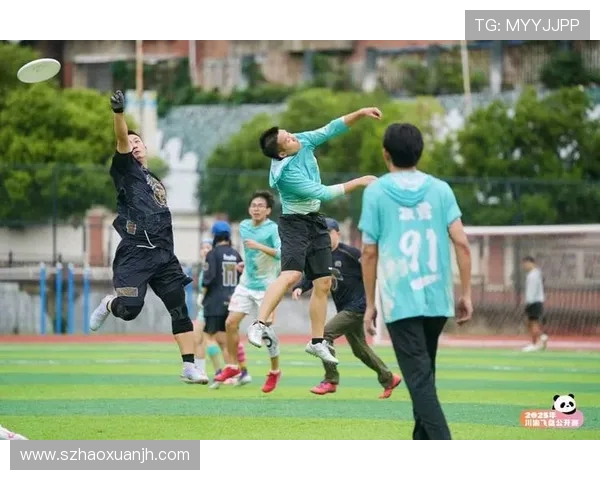 重庆飞盘队与武汉飞盘队的精彩对决赛后分析与战术探讨