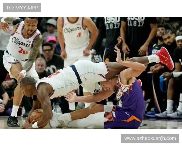 洛杉矶快船迎战劲敌实力分析与比赛前瞻 洛杉矶快船迎战劲敌实力分析与比赛前瞻